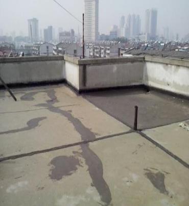 瓮安漏水维修 楼顶漏水是什么原因，楼顶漏水维修方法是什么?
